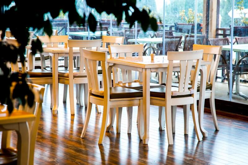 durable restaurant furniture