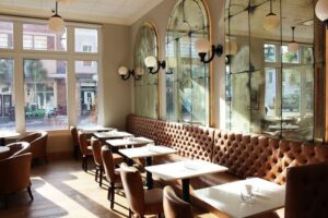 Restaurant quartz table top