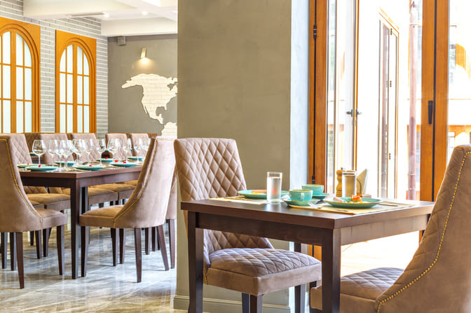 Stylish and new restaurant furniture at Missouri Table & Chairs