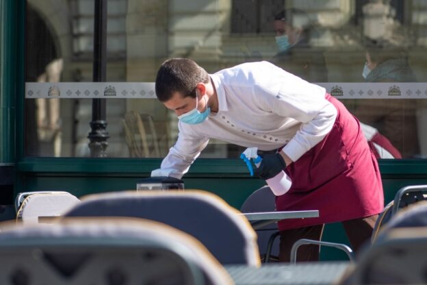 clean restaurant furniture