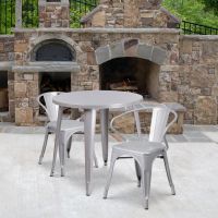 30" round metal table set - Silver